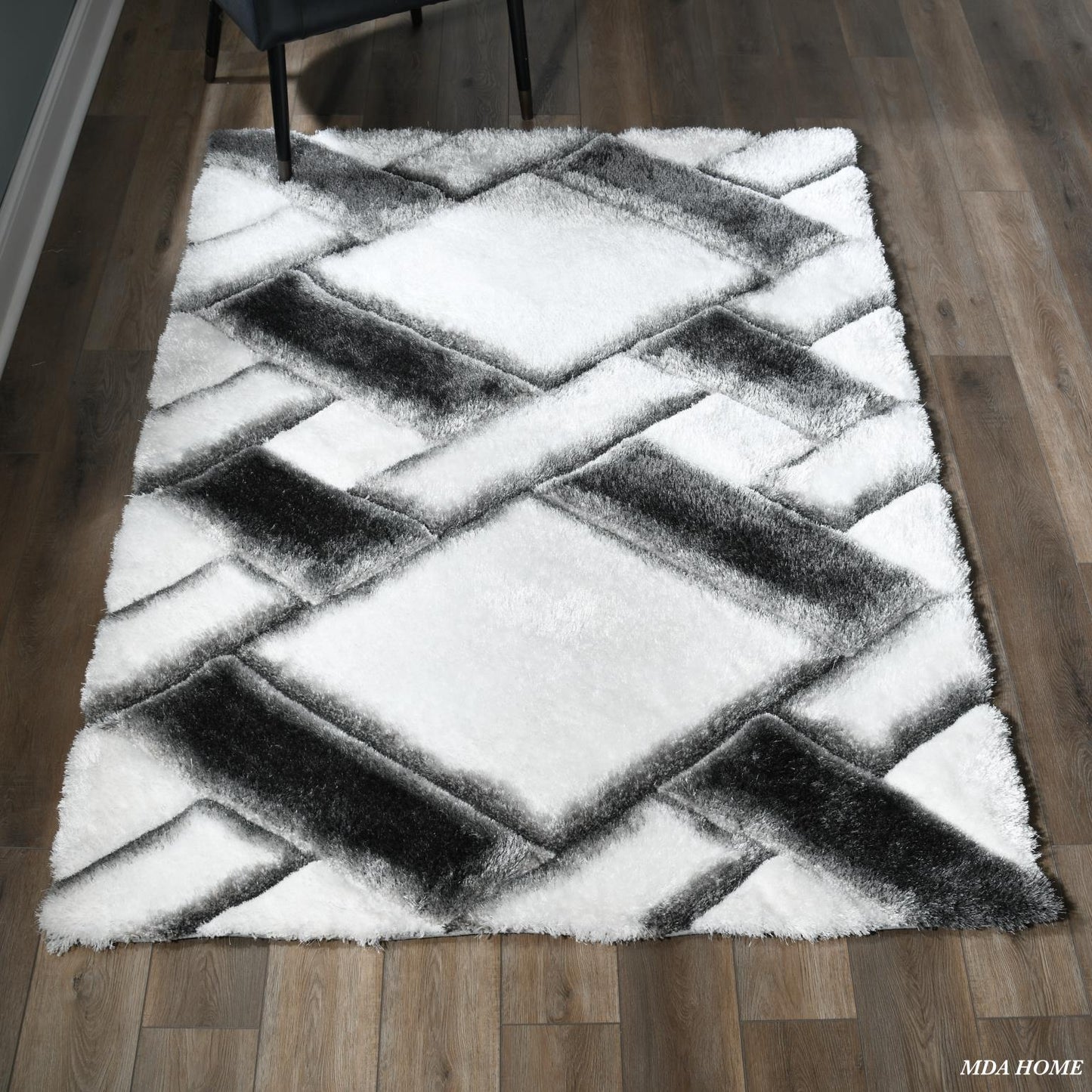 Mateos Black & White Diamond Shag Rug