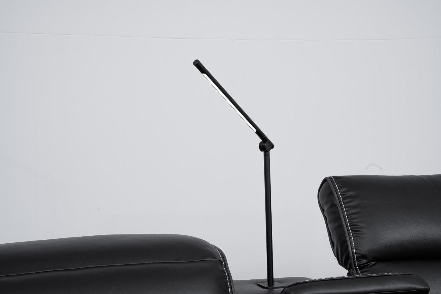 London Power Recline Loveseat With Power Headrest, Power Source , Wireless Charger, Pull-Out Cup Holders, Reading Light, USB, Type C Charger, Zero Gravity